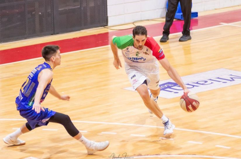 Marcos Mata: «En el segundo cuarto mejoramos mucho; hay que ir paso a paso en el partido para desgastar al equipo rival»