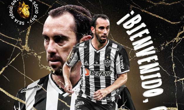 Godín fue presentado como nuevo jugador de Atlético Mineiro para la temporada 2022