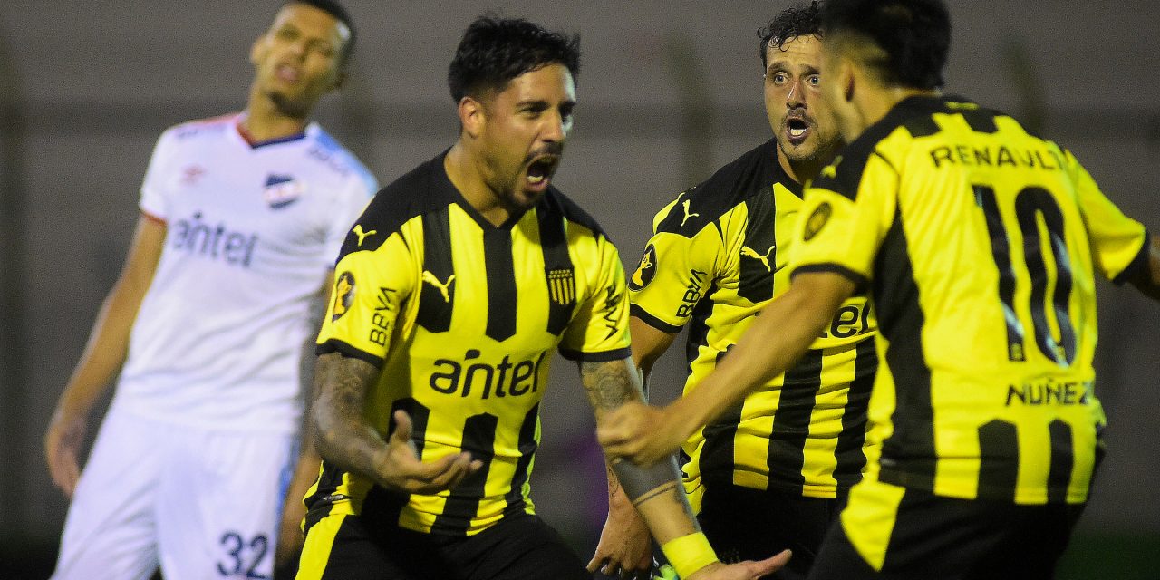 Peñarol se quedó con el clásico en Maldonado