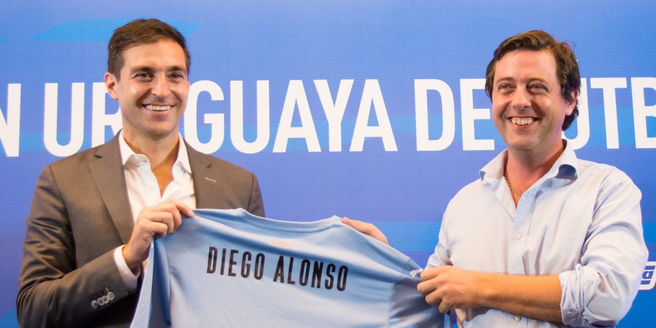 Alonso fue presentado como técnico de Uruguay: «Continuar con el legado Tabárez es una responsabilidad hermosa»