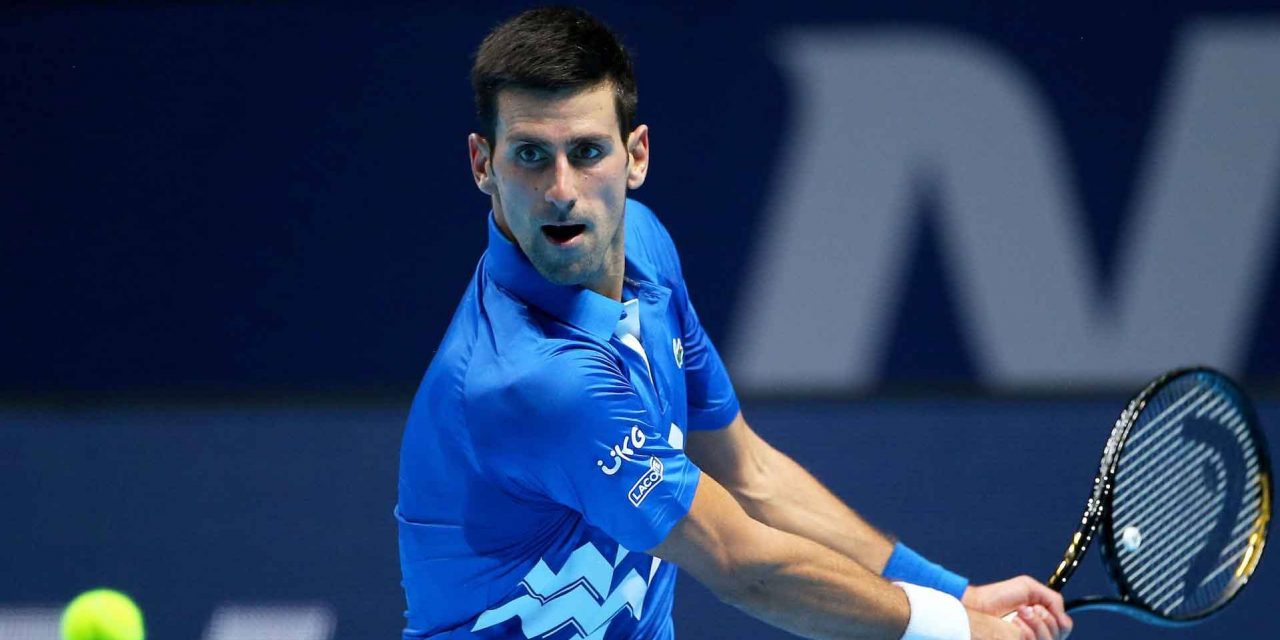 Aplazan expulsión de Australia de Novak Djokovic; migraciones detuvo su ingreso por no estar vacunado