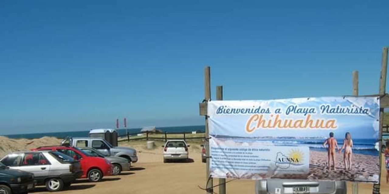 Del «Baño de los Padres» a «Playa Chihuahua»