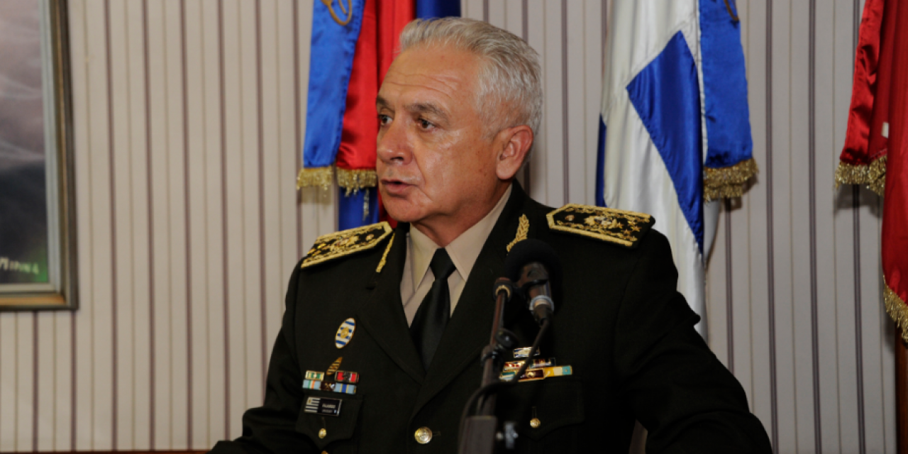 Jefe del Estado Mayor de la Defensa, Gustavo Fajardo, dejará su cargo por motivos personales