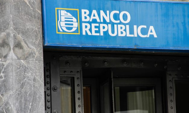 Una mujer fue estafada con más de 600.000 pesos en Salto tras hackeo de su cuenta bancaria