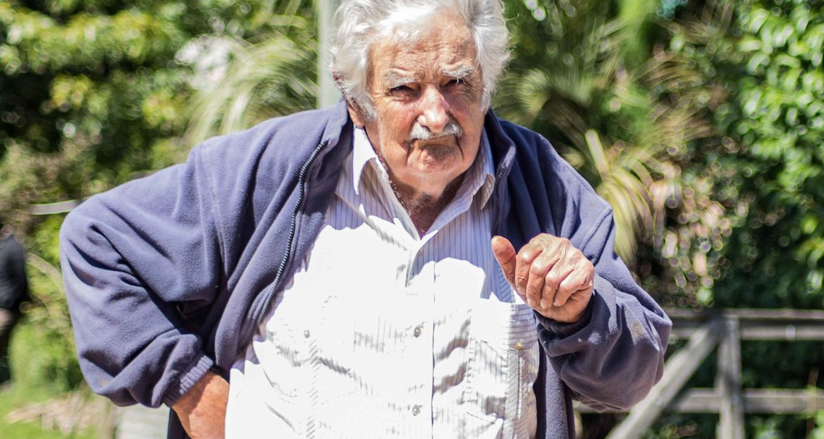 Mujica en desacuerdo con exoneración de IVA a 19 productos de la canasta básica