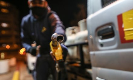 Estos son los nuevos precios de los combustibles que rigen desde este domingo