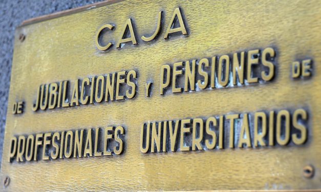 Caja de Profesionales Universitarios: de la “sobrevida al colapso”