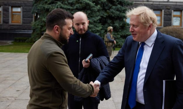 Moscú prohíbe la entrada al país a Boris Johnson, primer ministro de Reino Unido