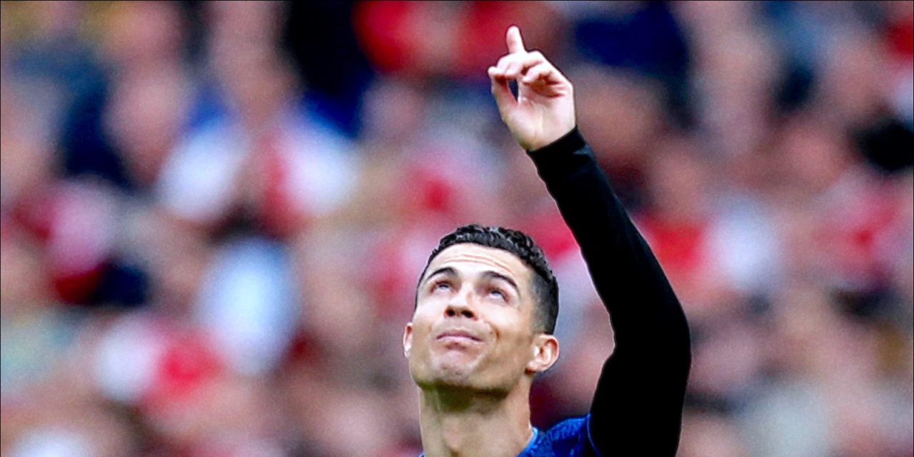 Cristiano Ronaldo marcó en la derrota del Manchester, y le dedicó el gol a su hijo fallecido