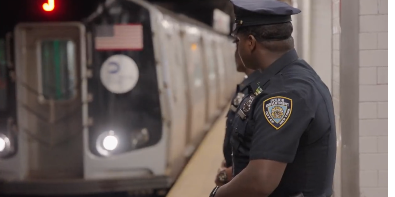 Estados Unidos: tiroteo en una estación de metro en New York dejó al menos 16 heridos