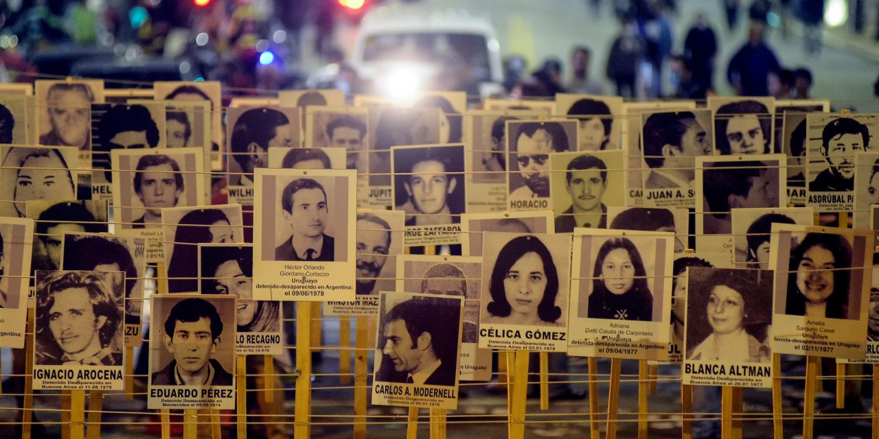 Una nueva marcha del silencio que reclama por los desaparecidos y que volverá a llenar la calle