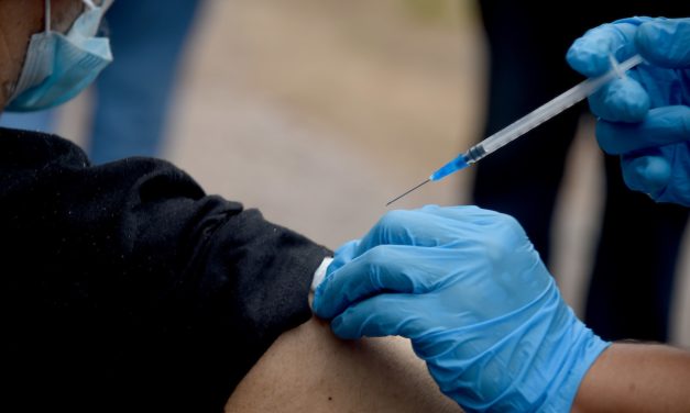 MSP abrió agenda para cuarta dosis de vacuna contra covid a personas entre 18 y 49 años