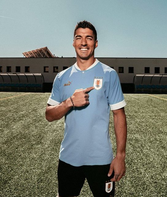 Es oficial la camiseta que utilizará Uruguay en el Mundial de Qatar 2022
