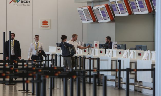 Aeropuerto de Carrasco: Activaron protocolo de seguridad tras amenaza de bomba en un avión