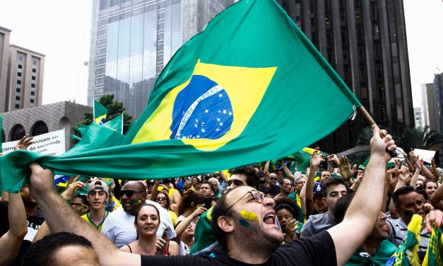 Simpatizantes de Bolsonaro irrumpieron en el Congreso de Brasil y el palacio presidencial