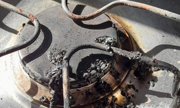 Tragedia: hombre quiso encender hornalla de la cocina y su ropa tomó fuego