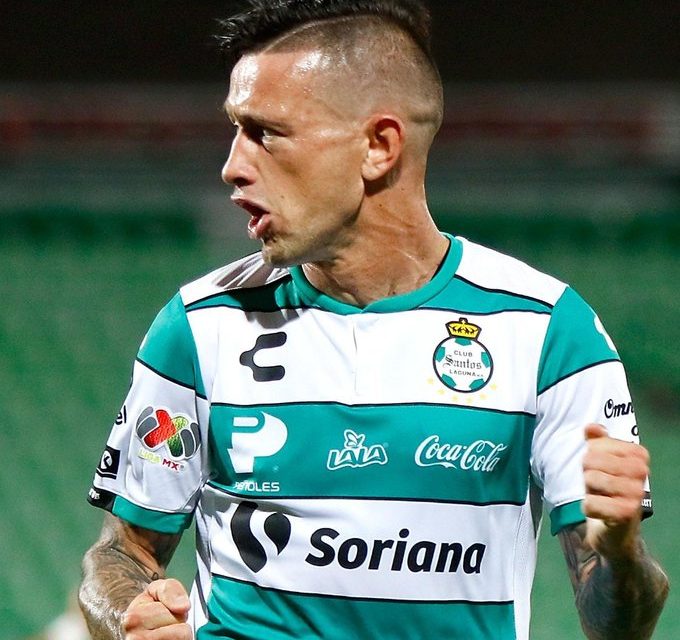 Brian Lozano jugará en Peñarol por un año en préstamo de Santos Laguna