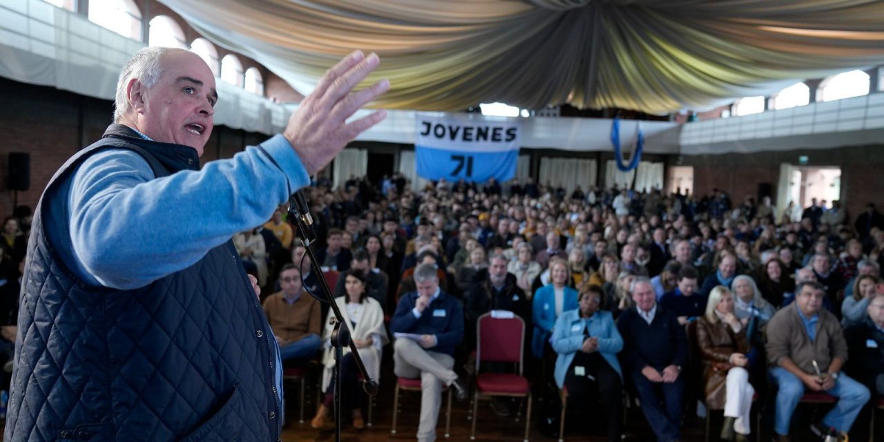 Elecciones 2024: “Empieza a aparecer gente que aspira pero las definiciones se tomarán el año que viene”, dijo Penadés