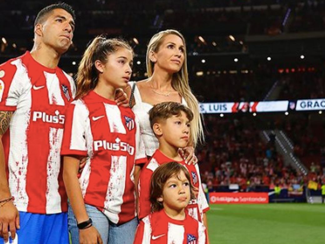 La nueva vida de Luis Suárez: en estadios pequeños contra clubes de barrio