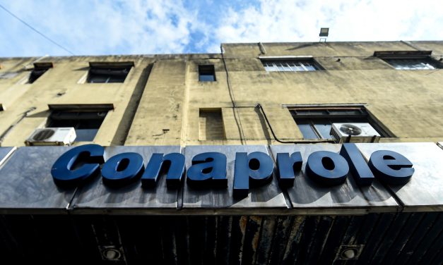 Gremio de Conaprole sigue en conflicto y empresa advierte por pérdida de materia prima