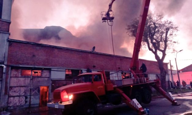 Se incendió un depósito de la ex fábrica de jabones Bao