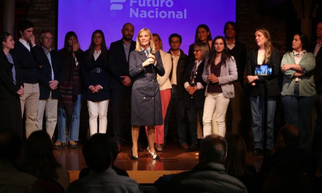 Argimón presentó a la agrupación «Futuro Nacional» y llamó a defender al gobierno de falsos relatos