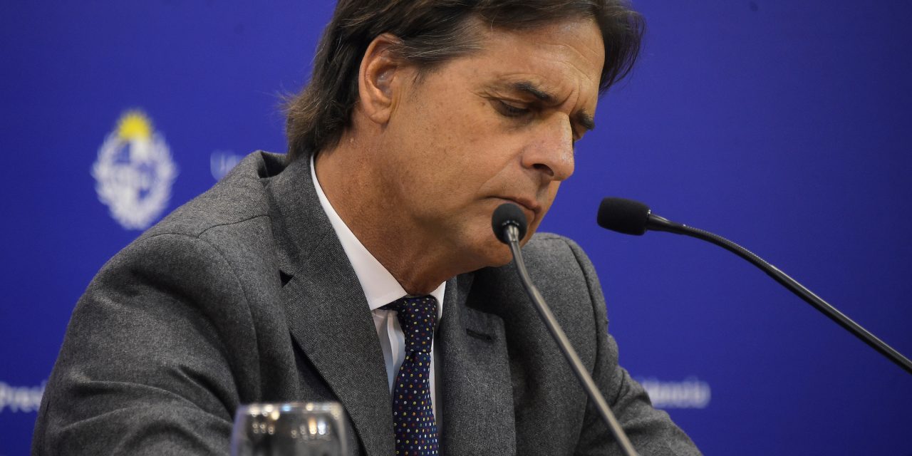 “Competirle a Argentina es imposible”, dijo Lacalle Pou por situación de atraso cambiario
