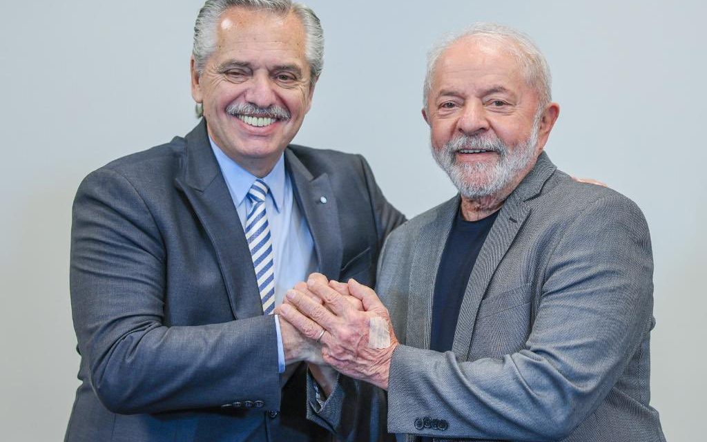 Alberto Fernández se reunió con Lula quien confirmó que visitará Argentina antes de asumir