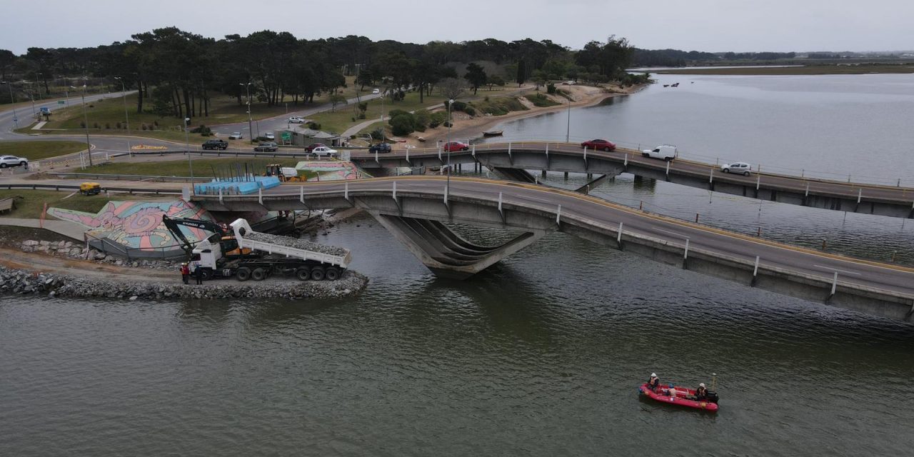 Comenzó apuntalamiento de puente La Barra para que en verano transiten vehículos livianos