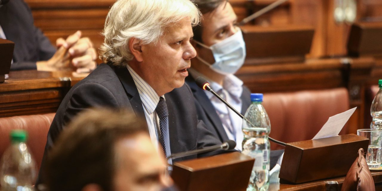 Raúl Batlle espera “que la Justicia hable” sobre Turismo, “ya que no habla el comité de Ética del PC”