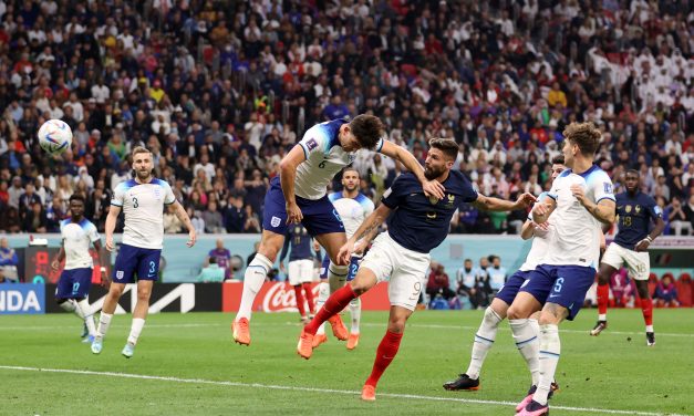 Francia venció a Inglaterra y jugará con Marruecos