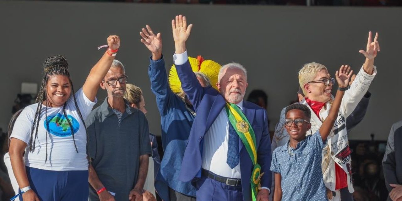 Lula asumió como presidente de Brasil por tercera vez