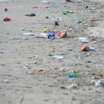 Más de 50 personas participaron en el operativo especial de limpieza de playas en Montevideo por Iemanjá