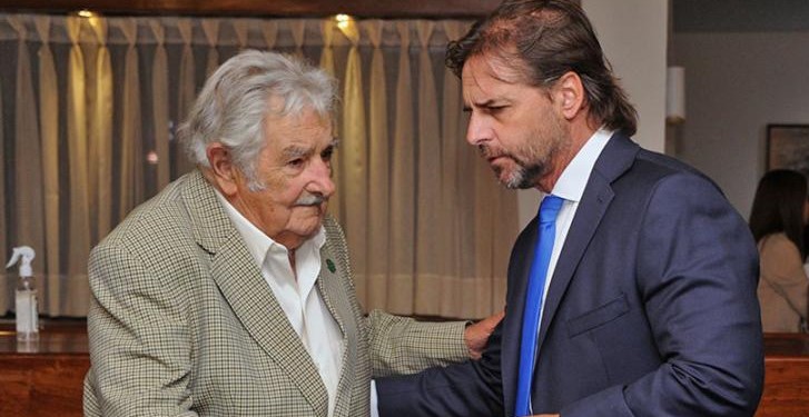Mujica criticó la decisión de Lacalle Pou de bajar el IRPF y el IASS