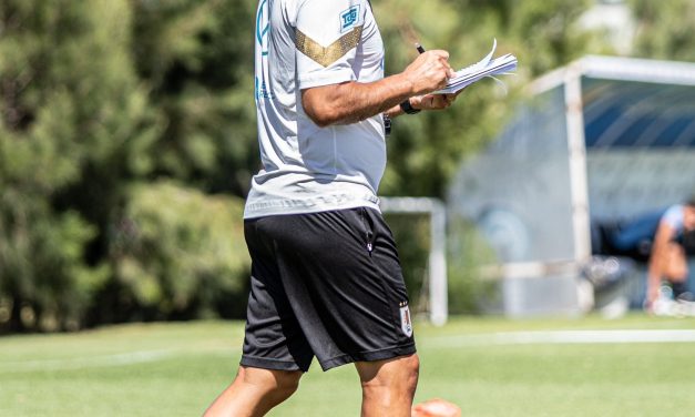 Marcelo Broli, entrenador interino de la Selección Uruguaya, reservó futbolistas para la próxima fecha FIFA y hay novedades