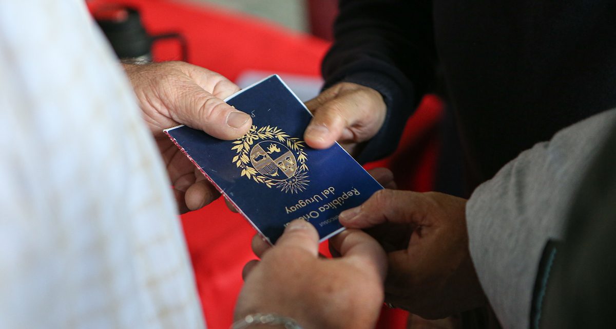 Imputarán a un segundo cónsul uruguayo por falsificar aproximadamente 70 pasaportes