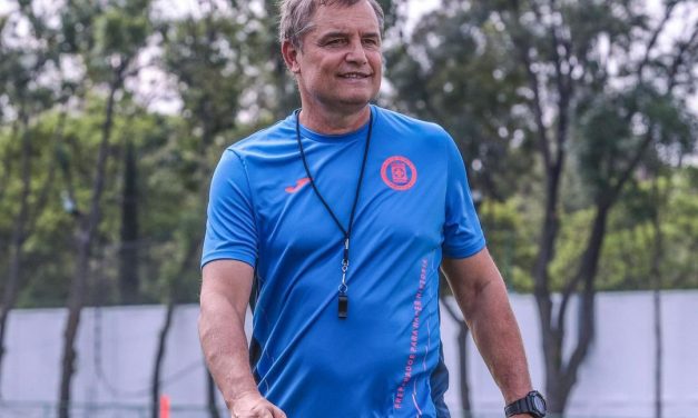 Solo falta la firma para que Diego Aguirre sea el nuevo entrenador de Olimpia de Paraguay