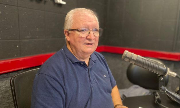 La mirada del físico Carlos Vera sobre la inteligencia artificial capaz de aprender tareas de seres humanos