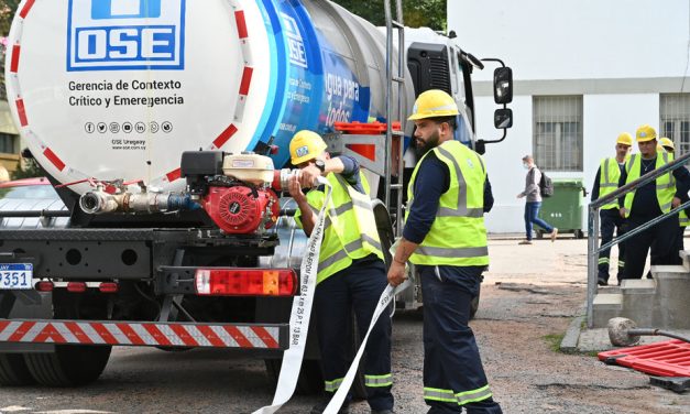 OSE comenzó entrega de agua en hospitales de Montevideo y zona metropolitana