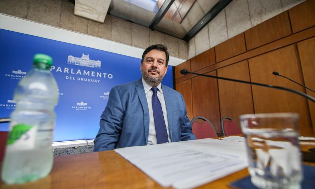 Peña llamó a “ponerse en el lugar del otro” ante reclamos de “ninguneo” por parte de Cabildo Abierto