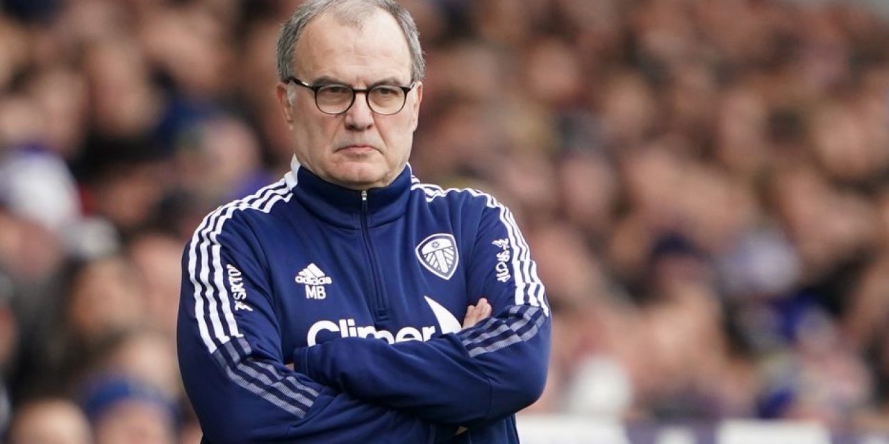 Fin de la novela: Marcelo Bielsa es el nuevo entrenador de la Selección Uruguaya