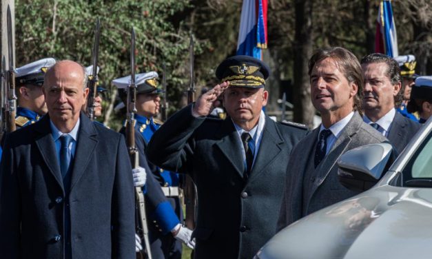 Comandante en Jefe de la Fuerza Aérea dio explicaciones sobre oficial que mantuvo «actitudes indecorosas» durante curso en Washington