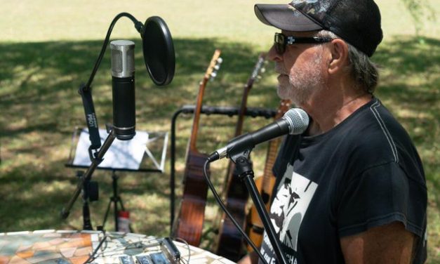 El músico argentino León Gieco, pidió por la liberación de un sobrino cautivo por el grupo terrorista Hamás