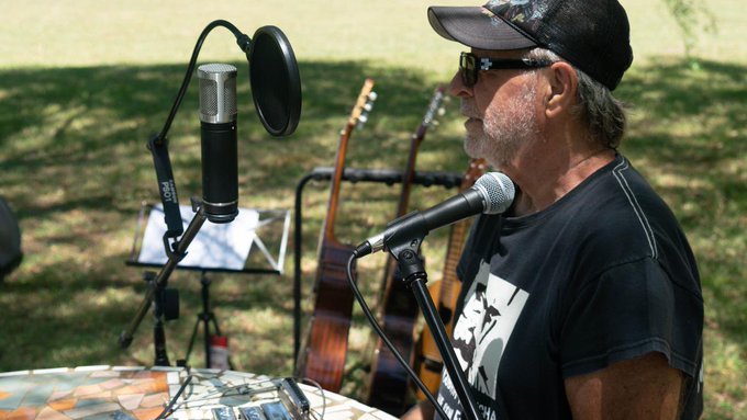 El músico argentino León Gieco, pidió por la liberación de un sobrino cautivo por el grupo terrorista Hamás