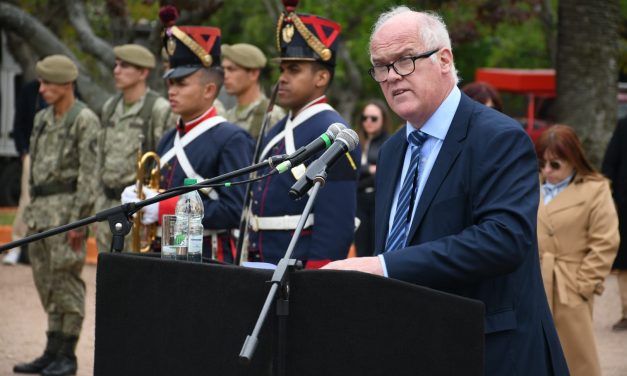 “Se acabó el Uruguay de los jerarcas atornillados», dijo vocero del gobierno en acto por Batalla de Sarandí