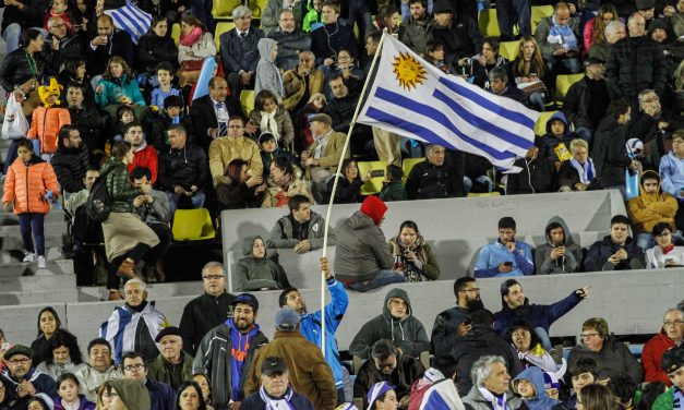 ¿Vas al Centenario? Mirá qué se puede llevar y qué no al partido Uruguay-Brasil