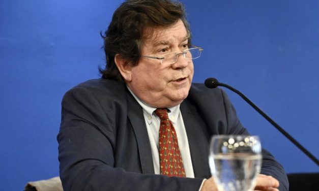 Director de Patrimonio envió carta a Cosse por mal estado de los cementerios