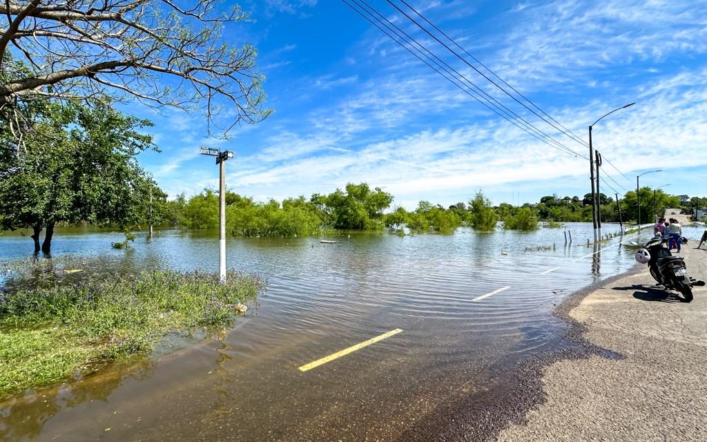 Número de evacuados asciende a 1841 por inundaciones en el norte del país