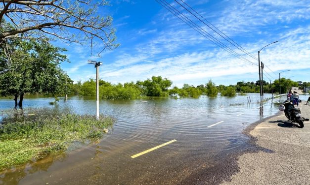 Número de evacuados asciende a 1841 por inundaciones en el norte del país