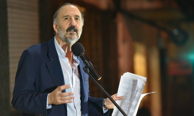 “Es volver al siglo 19” donde “la amplia mayoría de la población vivía en la pobreza”, dijo senador del FA sobre las propuestas de Milei